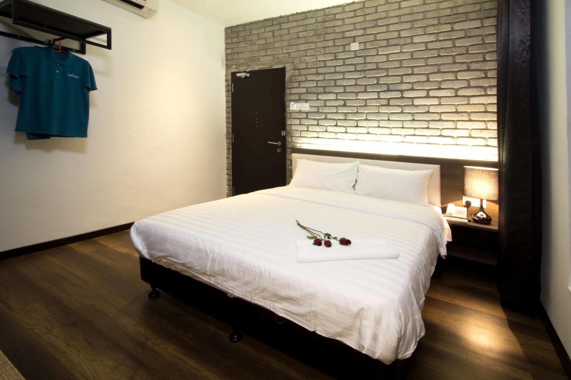 Oyo 127 The Reeds Hotel Kuala Lumpur Extérieur photo