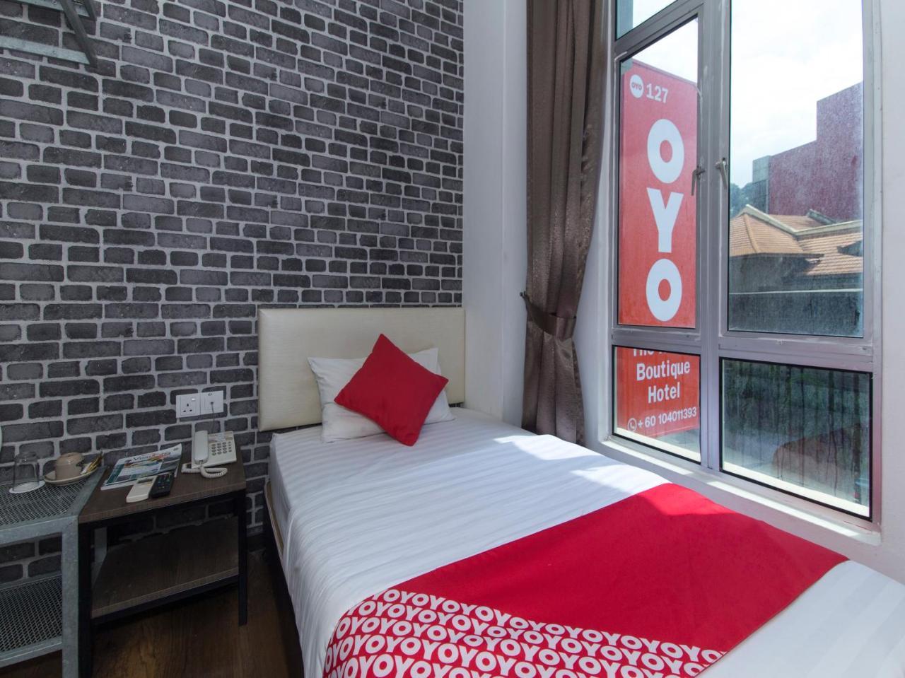 Oyo 127 The Reeds Hotel Kuala Lumpur Extérieur photo