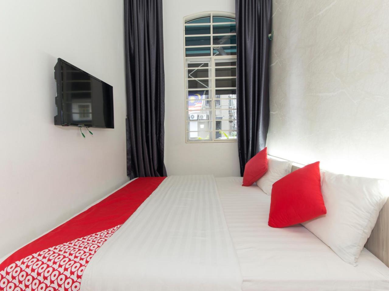 Oyo 127 The Reeds Hotel Kuala Lumpur Extérieur photo