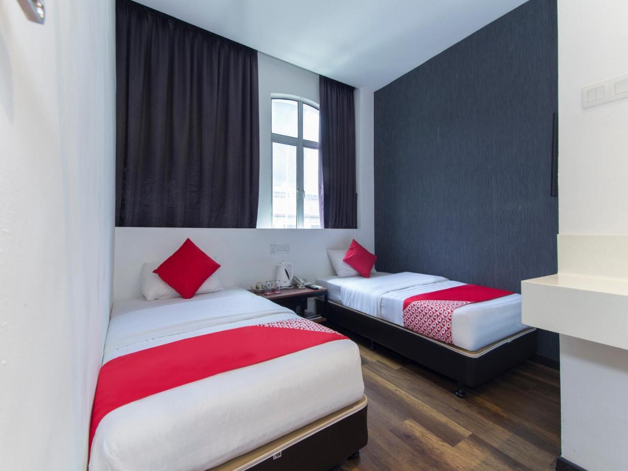 Oyo 127 The Reeds Hotel Kuala Lumpur Extérieur photo