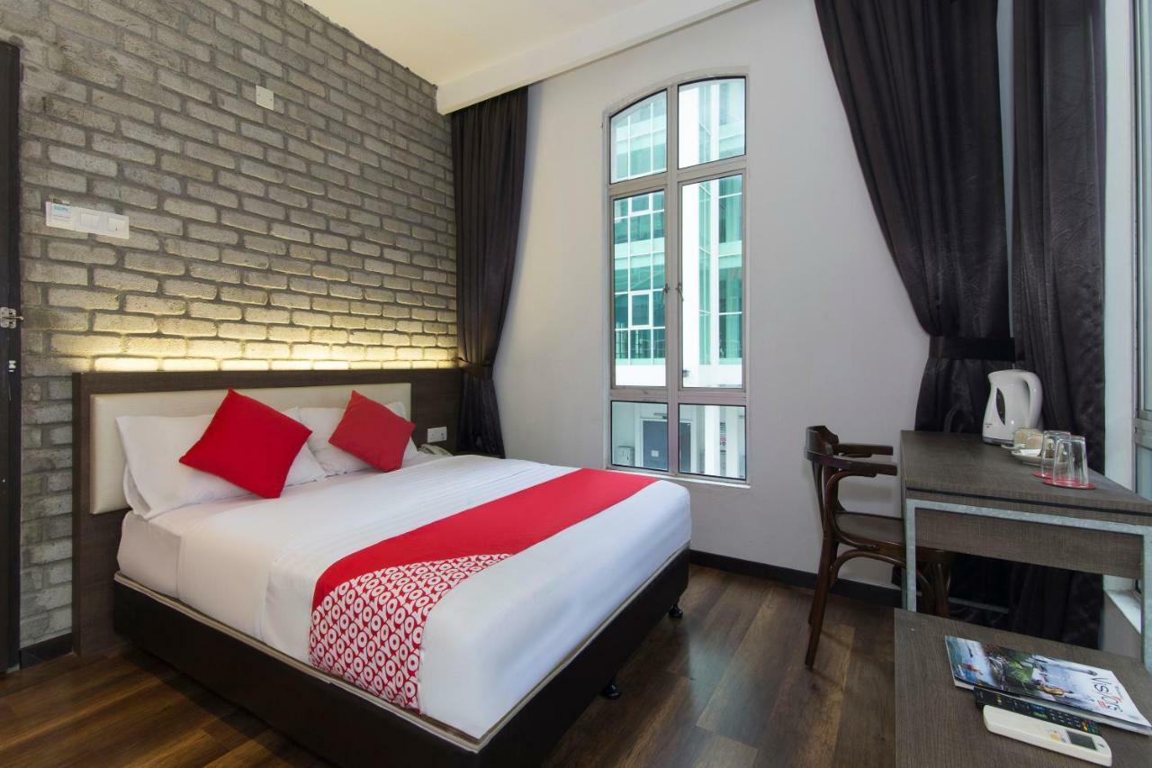 Oyo 127 The Reeds Hotel Kuala Lumpur Extérieur photo